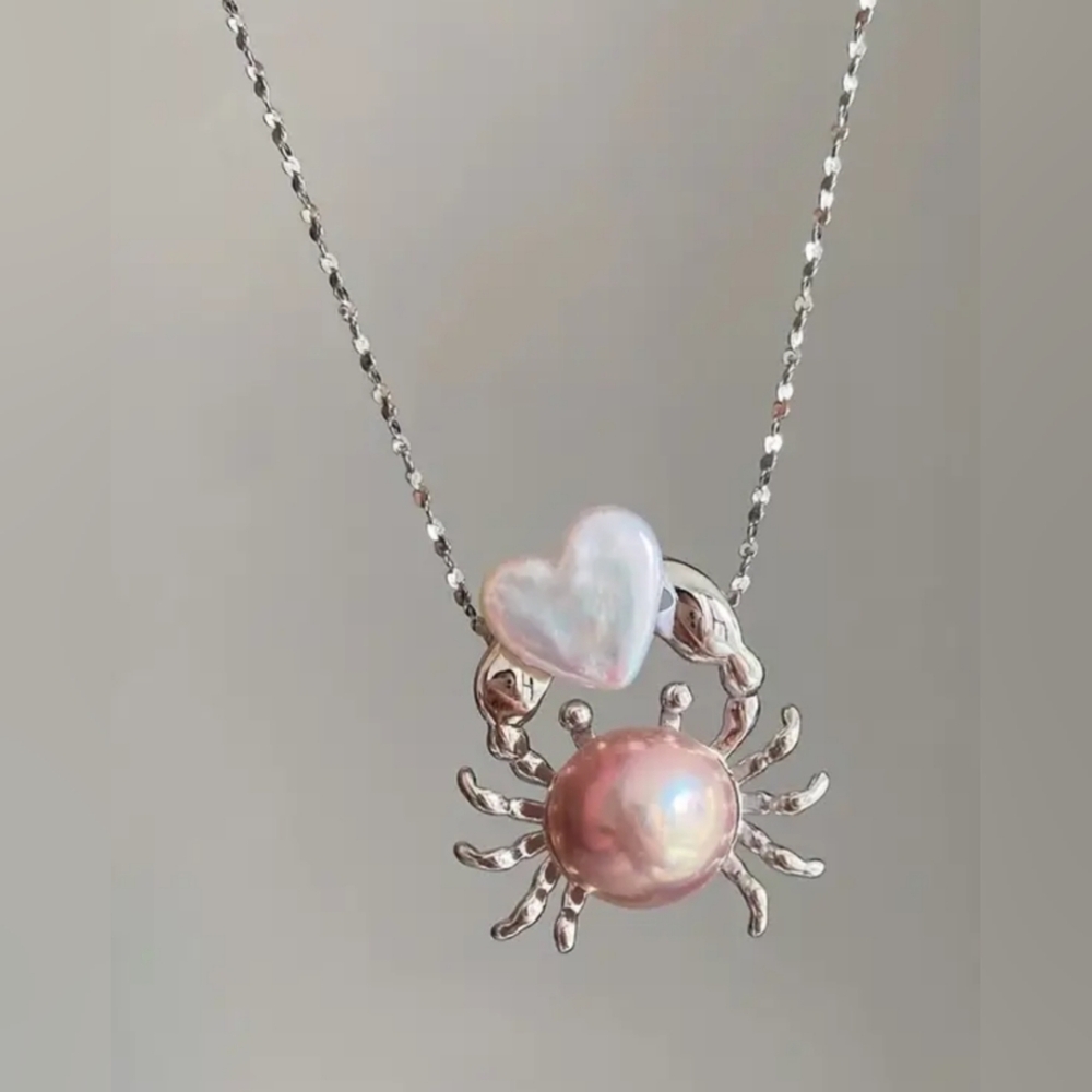 Adorable faux Pearl Crab necklace